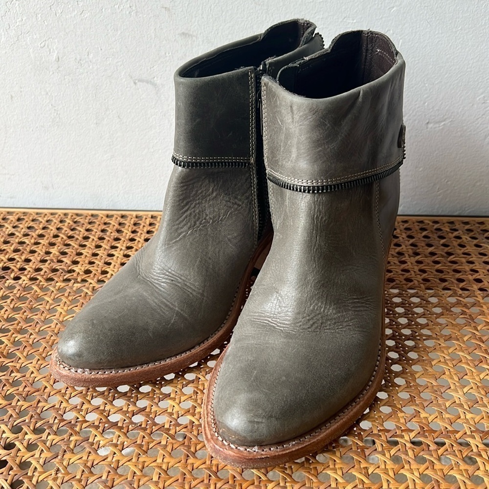 Old West Leather Ankle Boots